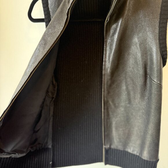 Banana Republic zip up leather vest small - Picture 3 of 5